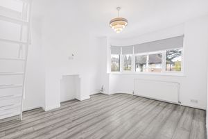 Lounge- click for photo gallery